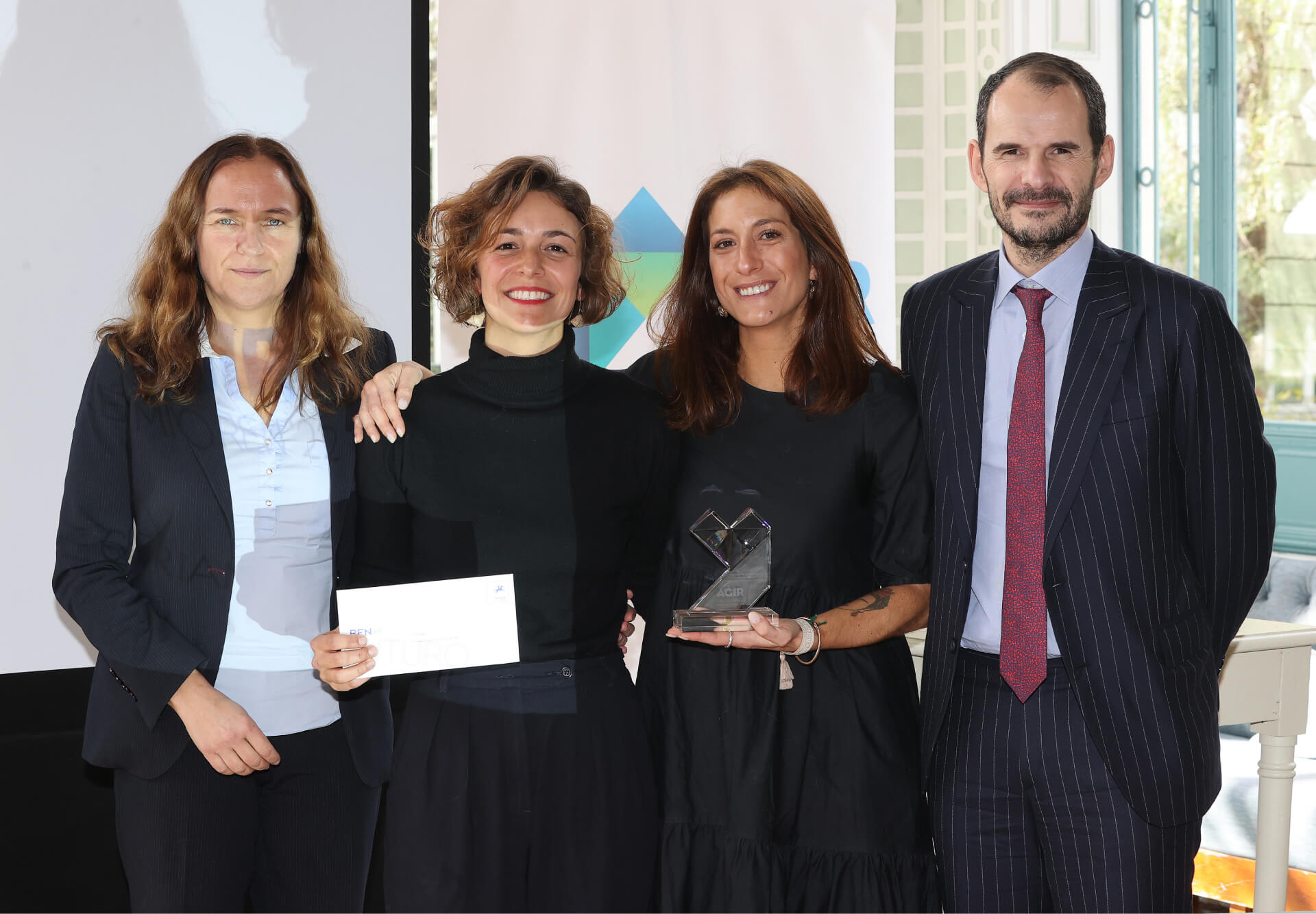 3rd Prize - Rizoma Cooperativa Integral's Community Grocery project